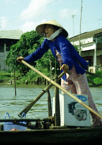 vietnam - floating market mekhong delta 4.jpg